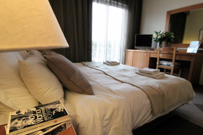 Achillion Hotel Athen Zimmer foto